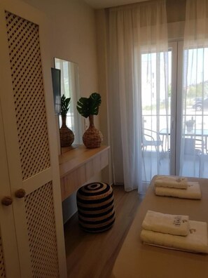 高級寢具、獨特裝潢、隔音、熨斗/熨衣板