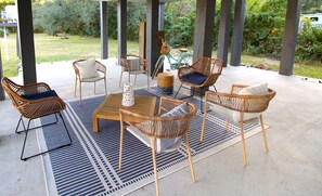 Terrace/patio - Cruise the Coast to Peace & Tranquility- 4 BR Retreat in Bay St. Louis (Bay St. Louis)