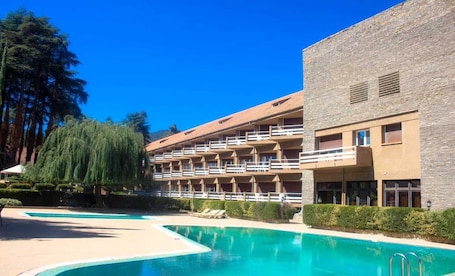 Exterior. Hôtel Tidghine