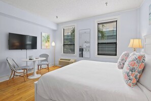 مكواة/لوح كي وواي فاي مجانًا