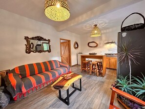 Living area - Departamento en Medio del Bosque (Tepoztlán)