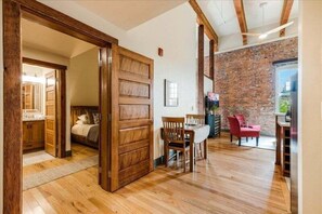 2 slaapkamers, gratis wifi, beddengoed, rolstoeltoegankelijk