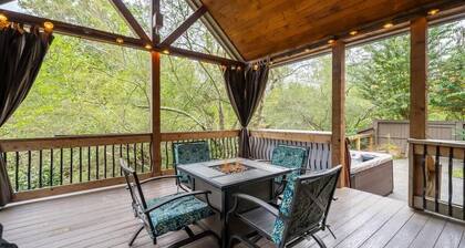 Life on the River at the Cabin