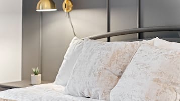 2 slaapkamers, een strijkplank/strijkijzer, wifi, beddengoed
