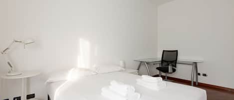 2 chambres, bureau, fer et planche Ă repasser, Wi-Fi