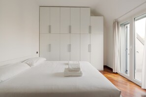 2 室のベッドルーム、WiFi