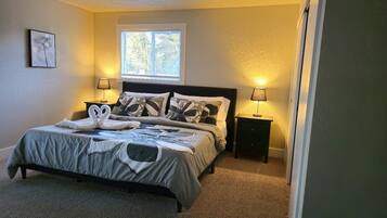 4 Schlafzimmer, Bügeleisen/Bügelbrett, kostenloses WLAN, Bettwäsche