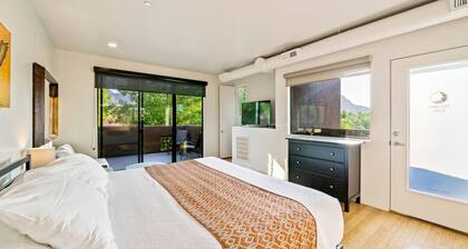 The Nest - Second Floor Studio Suite w/ Red Rock Views