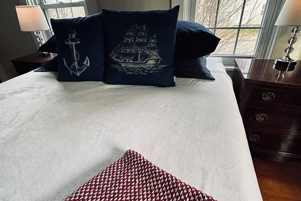 2 Schlafzimmer, Schreibtisch, BĂŒgeleisen/BĂŒgelbrett, kostenloses WLAN