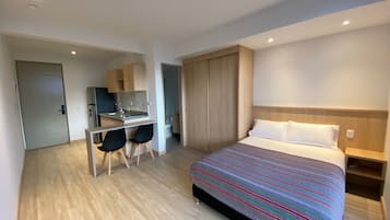 Standard Apartment | 1 bedroom, individually decorated, individually furnished, desk