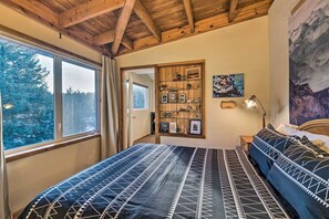 5 Schlafzimmer, Schreibtisch, Bügeleisen/Bügelbrett, kostenloses WLAN