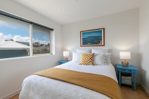 3 chambres, fer et planche à repasser, Wi-Fi gratuit, draps fournis