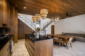 Deluxe Villa, 3 Bedrooms, Balcony, Pool View | Private kitchen | Fridge, microwave, oven, stovetop - Nusantara Loft Alor by Alfred in Bali (Canggu)