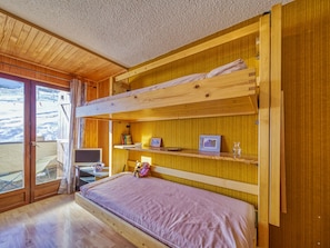 1 bedroom, internet