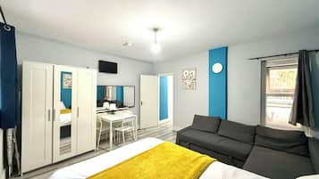 1 bedroom, iron/ironing board, free WiFi, bed sheets