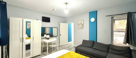 1 soverom, strykejern/-brett, wi-fi (inkludert) og sengetøy