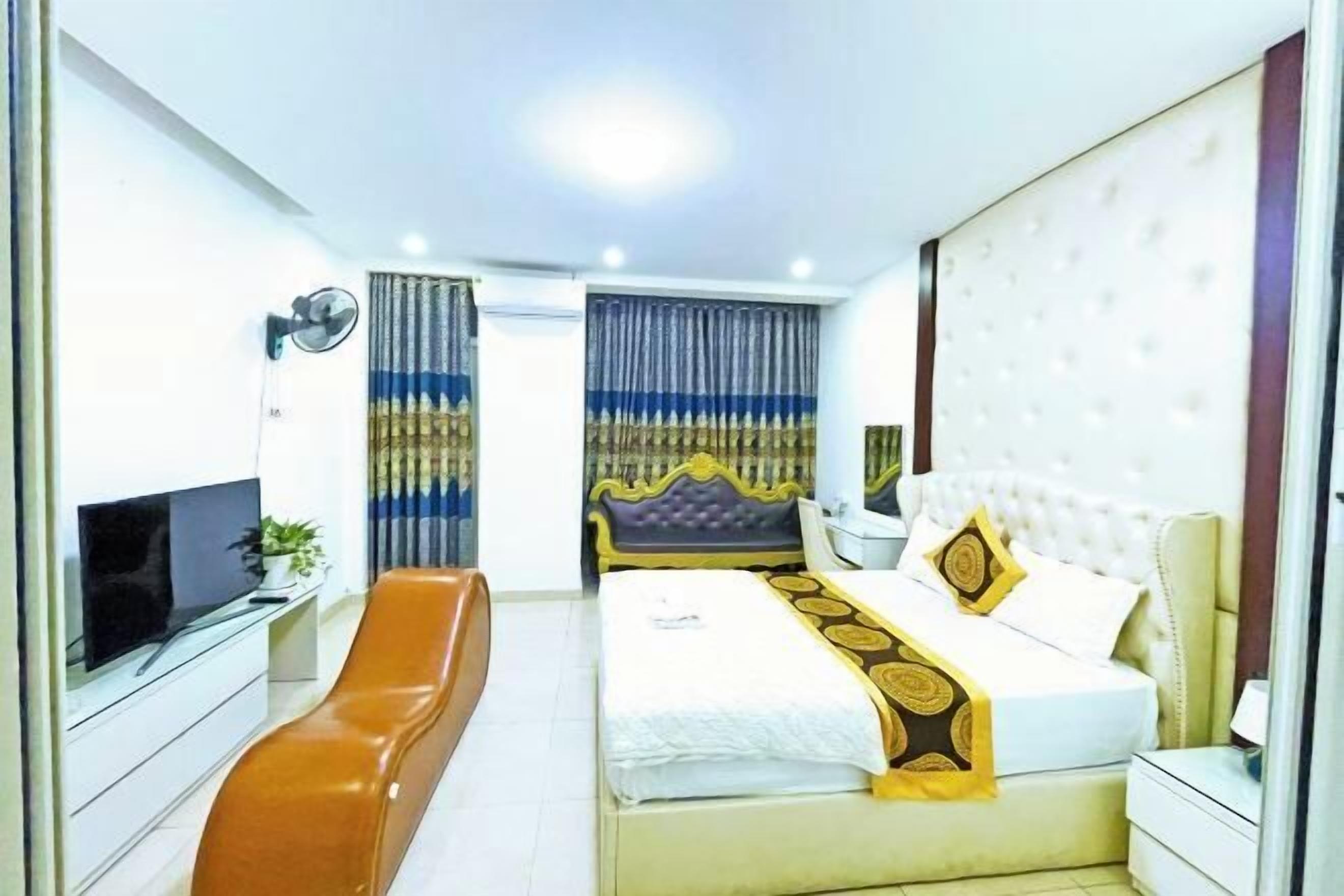 デスク、WiFi (無料)、車椅子でアクセスできる設備