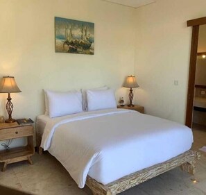 Room - Soleil Suites Petitenget By the jero 18 (Seminyak)