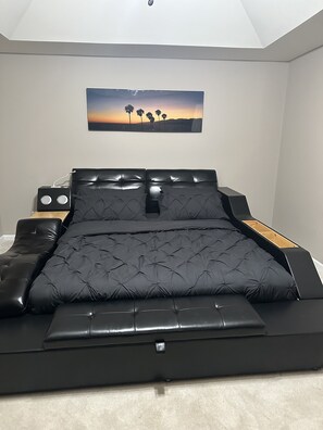 3 habitaciones, tabla de planchar con plancha, wifi y ropa de cama