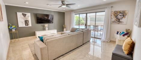 リビング エリア