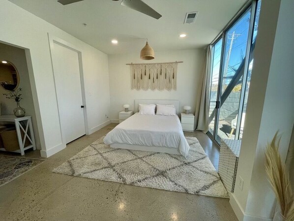 1 habitación, escritorio, tabla de planchar con plancha y wifi gratis