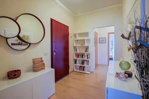 Family Apartment, Multiple Bedrooms (Alelù Classy And Chic Stresa Center) | Interior - Alelu Classy And Chic Stresa Center (Stresa)