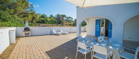 Standard Apartment, Multiple Bedrooms (La Primula Apartment 3 Sea View) | Outdoor dining
