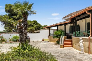 Standard-Haus, Mehrere Schlafzimmer, 2 Bäder (Villa Isidoro Sea View) | Unterkunftsgelände