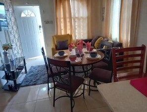 Dining - Villa Vacay (Hellshire)