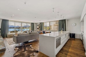 TV, fireplace, stereo, offices