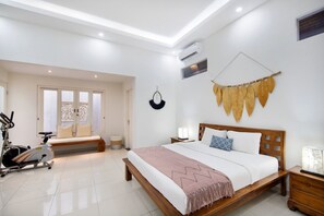 3 bedrooms, desk, iron/ironing board, free WiFi