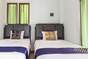 Free WiFi, bed sheets