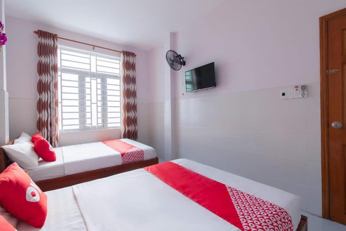 Superior Room | Desk, free WiFi, bed sheets