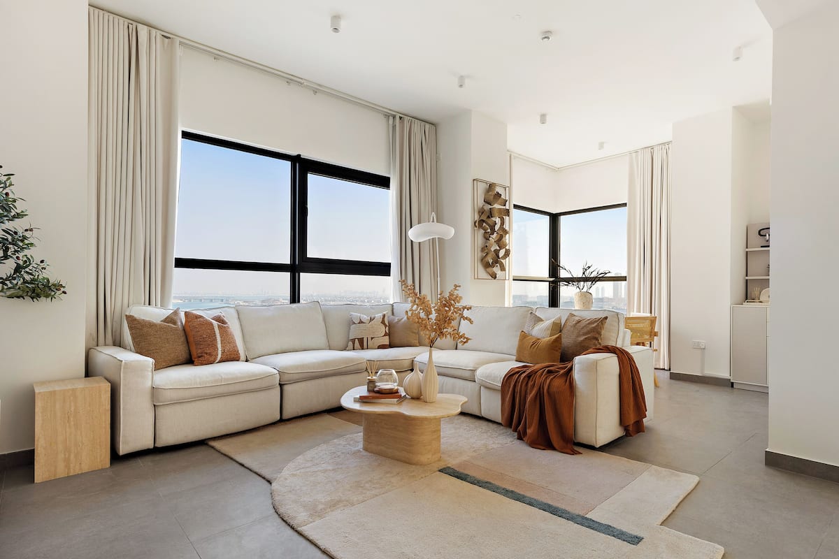 Superior Apartment | Living area | Smart TV