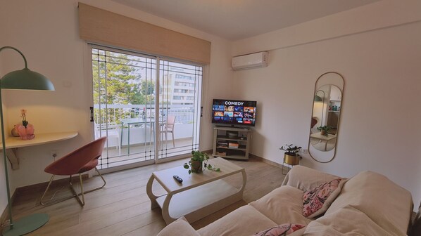 TV
