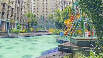Piscina a l'aire lliure