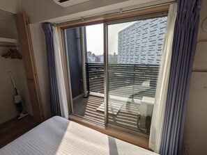 Comfort-Dreibettzimmer | Verdunkelungsvorhänge, schallisolierte Zimmer, kostenloses WLAN