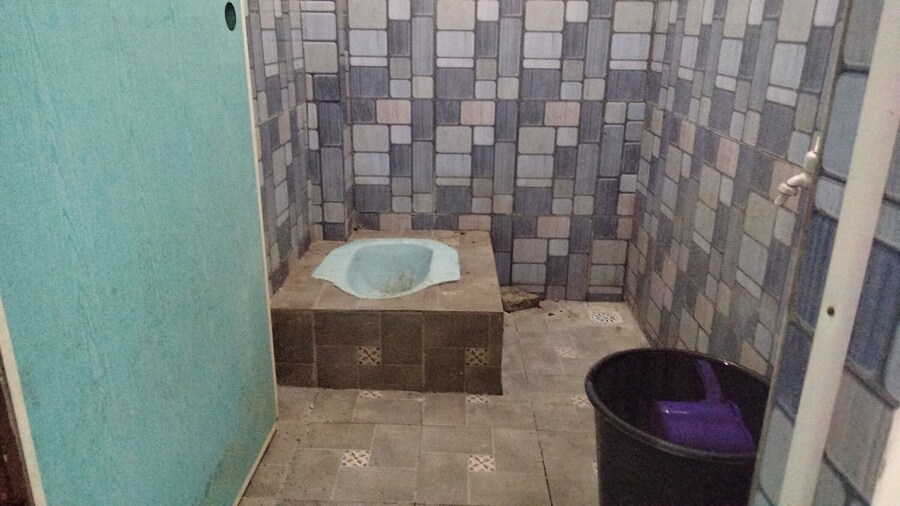 Hotel O Lewi Family Guest House Near GBKP Bangun Mulia Km. 11