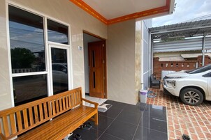 Área de estar no saguão