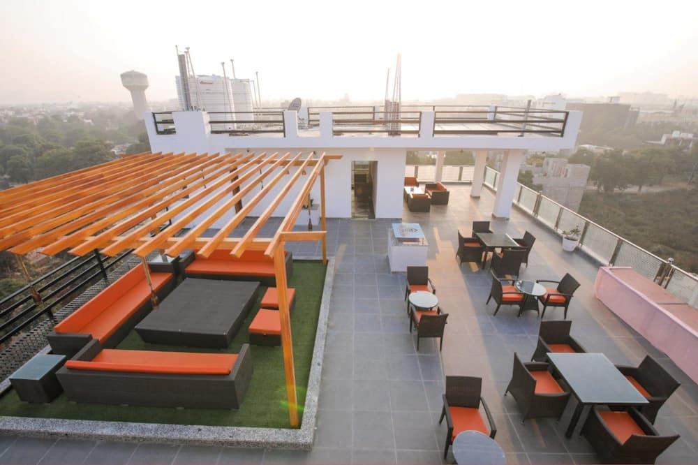 Amit House