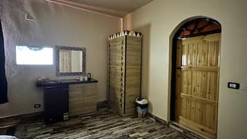 Junior Double or Twin Room | 1 bedroom, premium bedding, down comforters, Select Comfort beds