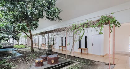 OYO 93462 Wisma Silampari