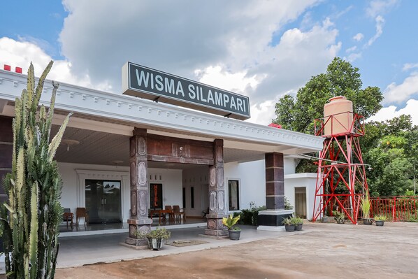 Exterior - Hotel O Wisma Silampari (Lubuklinggau)