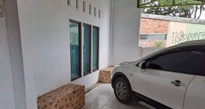 SPOT ON 93464 Penginapan Tulimario Syariah