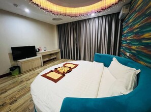 Executive Suite | Desk, free WiFi - Fusion Hotel (Sihanoukville)