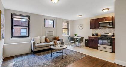 This apartment is a 1 bedroom(s), 1 bathrooms, located in Philadelphia, PA.