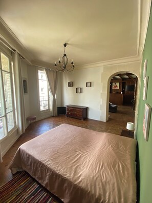 6 chambres, Wi-Fi, draps fournis