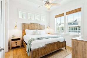 2 soverom, strykejern/-brett, wi-fi og sengetøy