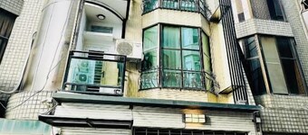 Hsu's Place-2