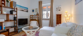 Charming house for 6 persons at downtown Faro